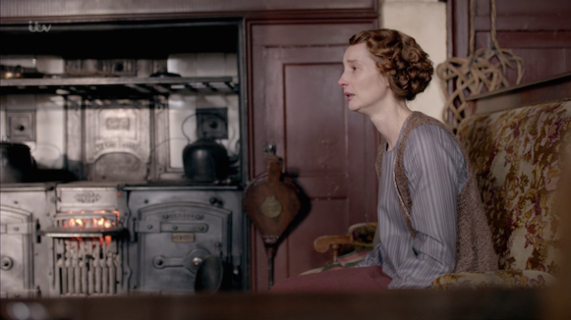 DowntonAbbey602-17h46m42s003